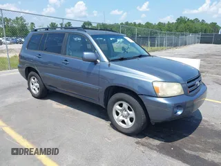 2005 Toyota Highlander z VIN JTEGD21AX50118405, wystawiony jako IAAI lot #42458352 z przebiegiem 198 770 mil mil oraz . Historia ofert i sprzedaży dostępna na DreamBid. Obrazek 1.