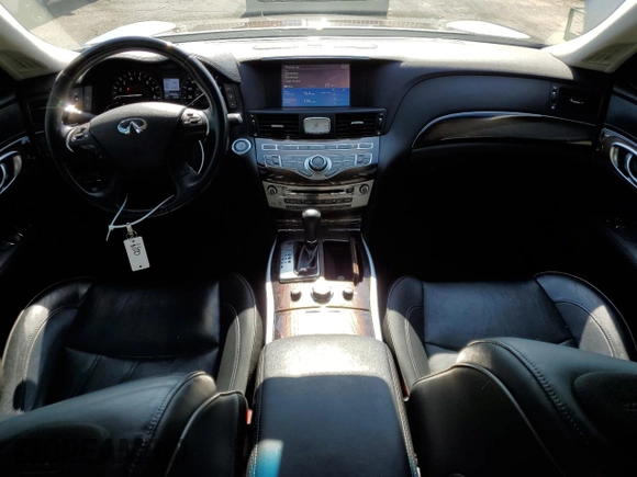 2016 Infiniti Q70 with VIN JN1BY1PR3GM720975, listed as a Copart auction lot 62496665 with 100,250 mi miles and Salvage title. Bid and sale history available at DreamBid. Image 8.