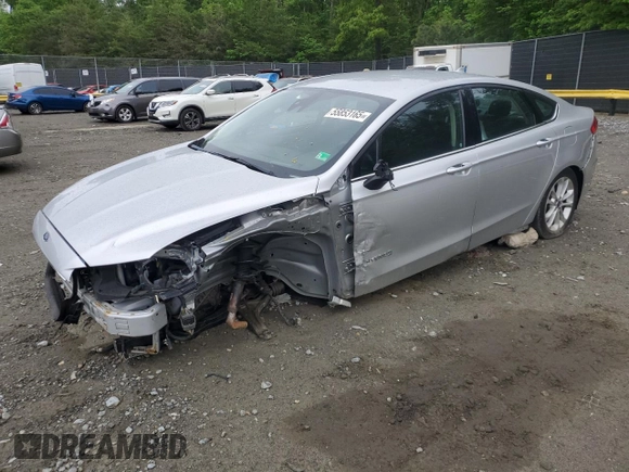 2019 Ford Fusion SE with VIN 3FA6P0LUXKR242582, listed as a Copart auction lot 55853165 with 110,138 mi miles and Clean Title. Bid and sale history available at DreamBid. Image 1.