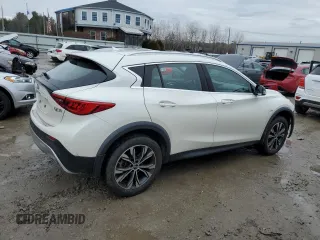 2018 Infiniti QX30 Premium with VIN SJKCH5CR0JA054730, listed as a Copart auction lot 40998554 with 33,126 mi miles. Bid and sale history available at carsss.com. Image 3.
