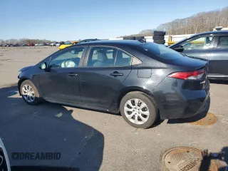 2022 Toyota Corolla LE with VIN 5YFEPMAE2NP341092, listed as a Copart auction lot 53640665 with 52,696 mi miles and Salvage Title. Bid and sale history available at carsss.com. Image 2.