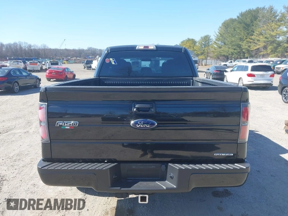2014 Ford F-150 XL z VIN 1FTEX1EM5EFD02780, wystawiony jako IAAI lot #41737983 z przebiegiem 166 508 mil mil oraz . Historia ofert i sprzedaży dostępna na DreamBid. Obrazek 17.