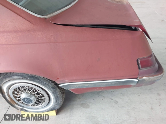 1984 Ford Thunderbird with VIN 1FABP4630EA111572, listed as a IAAI auction lot 41569309 with 7,919 mi miles and . Bid and sale history available at DreamBid. Image 13.