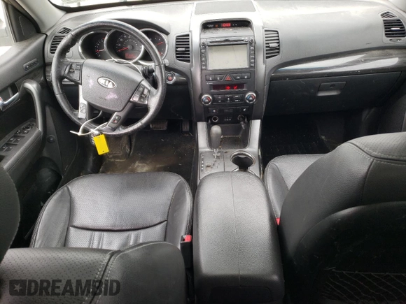 2013 Kia Sorento EX with VIN 5XYKUDA22DG370208, listed as a Copart auction lot 52539585 with 265,133 mi miles and Salvage title. Bid and sale history available at DreamBid. Image 8.