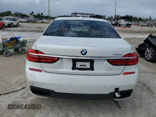 2018 BMW 7 Series 740e xDrive iPerformance with VIN WBA7J2C57JG938209, listed as a Copart auction lot 41841513 with 45,578 mi miles. Bid and sale history available at carsss.com. Image 6.