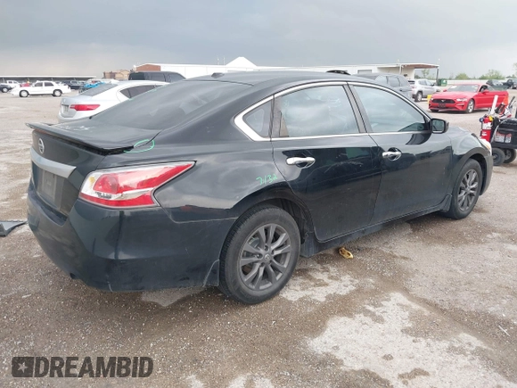 2015 Nissan Altima S with VIN 1N4AL3AP9FN896163, listed as a IAAI auction lot 41937835 with 160,093 mi miles and . Bid and sale history available at DreamBid. Image 4.