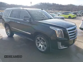 2015 Cadillac Escalade Premium z VIN 1GYS4NKJ9FR524696, wystawiony jako IAAI lot #41606496 z przebiegiem Nie podano mil oraz . Historia ofert i sprzedaży dostępna na DreamBid. Obrazek 1.