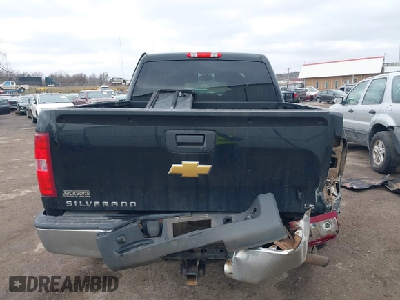 2013 Chevrolet Silverado 1500 LS with VIN 3GCPKREA2DG301949, listed as a IAAI auction lot 41532183 with 200,627 mi miles and . Bid and sale history available at DreamBid. Image 17.