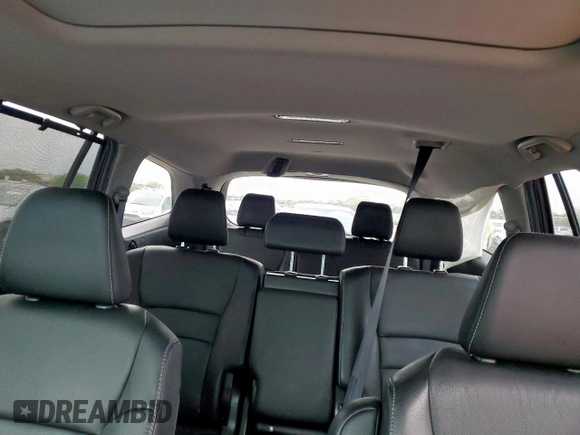 2021 Honda Pilot Special Edition with VIN 5FNYF5H25MB047648, listed as a Copart auction lot 49477835 with 31,900 mi miles and Salvage Title. Bid and sale history available at DreamBid. Image 10.