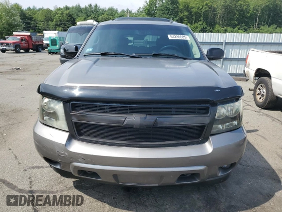 2008 Chevrolet Tahoe 1LT с VIN 1GNFK13038J118028, выставлен на аукционе Copart как лот 64286585 с пробегом 236 500 миль миль и На запчасти • Non repairable. История ставок и продаж доступна на DreamBid. Изображение 5.