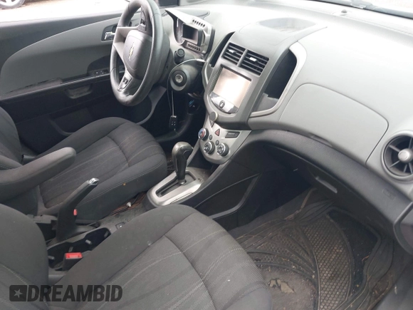 2015 Chevrolet Sonic LT with VIN 1G1JC5SH8F4213297, listed as a IAAI auction lot 42035646 with 152,628 mi miles and . Bid and sale history available at DreamBid. Image 5.