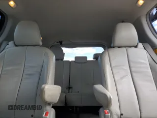 2013 Toyota Sienna XLE с VIN 5TDDK3DC2DS065291, выставлен на аукционе Copart как лот 60814175 с пробегом 170 626 миль миль и Чистый • Clean title. История ставок и продаж доступна на DreamBid. Изображение 10.
