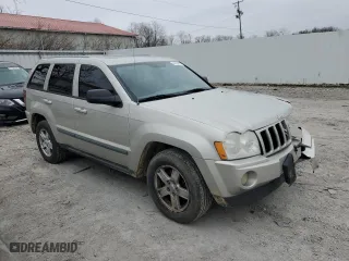 2007 Jeep Grand Cherokee Laredo with VIN 1J8GR48K97C609350, listed as a Copart auction lot 43913885 with 195,125 mi miles and Salvage Title. Bid and sale history available at carsss.com. Image 4.