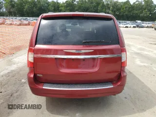 2014 Chrysler Town & Country Touring with VIN 2C4RC1BG2ER246902, listed as a Copart auction lot 60370295 with 156,270 mi miles and Clean title. Bid and sale history available at DreamBid. Image 6.