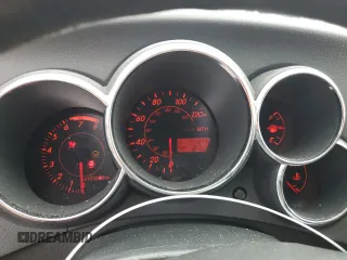 2003 Pontiac Vibe with VIN 5Y2SL62843Z456217, listed as a Copart auction lot 68135204 with 121,847 mi miles and Salvage Title. Bid and sale history available at carsss.com. Image 9.