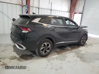 2024 Kia Sportage LX with VIN KNDPU3DFXR7292392, listed as a Copart auction lot 53686385 with Not Provided miles and Clean Title. Bid and sale history available at DreamBid. Image 3.