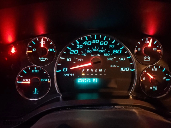 2019 GMC Savana Cargo Van with VIN 1GTW7AFG6K1314555, listed as a Copart auction lot 84902994 with 258,571 mi miles and Salvage Title. Bid and sale history available at carsss.com. Image 9.