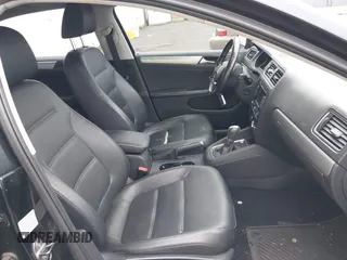 2015 Volkswagen Jetta Sport with VIN 3VWD17AJXFM351760, listed as a IAAI auction lot 41338466 with 178,297 mi miles and . Bid and sale history available at DreamBid. Image 5.