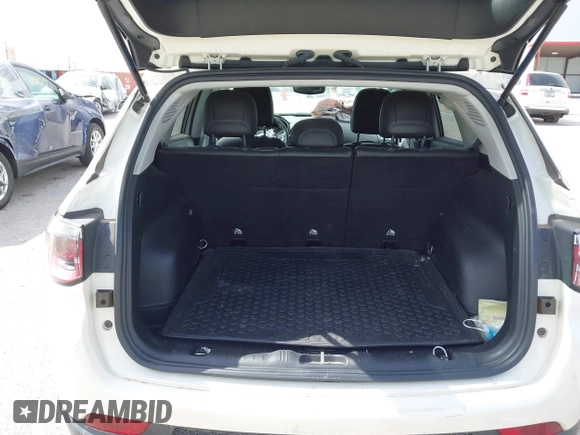 2021 Jeep Compass Latitude with VIN 3C4NJCBB7MT580777, listed as a IAAI auction lot 41813784 with 41,326 mi miles and . Bid and sale history available at DreamBid. Image 17.