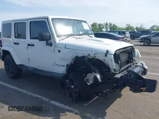 2018 Jeep Wrangler Unlimited Sahara z VIN 1C4HJWEG6JL854077, wystawiony jako IAAI lot #42223652 z przebiegiem 104 108 mil mil oraz . Historia ofert i sprzedaży dostępna na DreamBid. Obrazek 1.