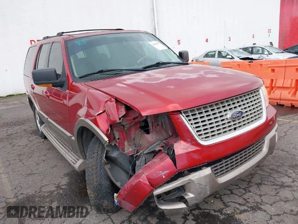 2004 Ford Expedition Eddie Bauer with VIN 1FMFU17LX4LB45101, listed as a IAAI auction lot 41861977 with 201,267 mi miles. Bid and sale history available at carsss.com. Image 1.