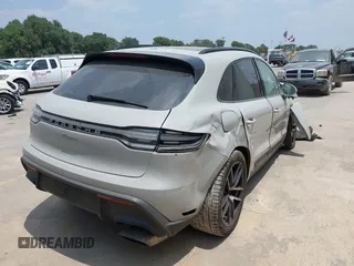 2022 Porsche Macan with VIN WP1AA2A56NLB11535, listed as a IAAI auction lot 42264356 with 11 mi miles and . Bid and sale history available at DreamBid. Image 4.