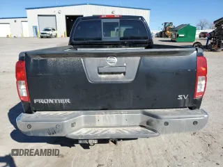 2014 Nissan Frontier SV with VIN 1N6AD0CU7EN706798, listed as a Copart auction lot 47952665 with 128,402 mi miles and Salvage title. Bid and sale history available at DreamBid. Image 6.
