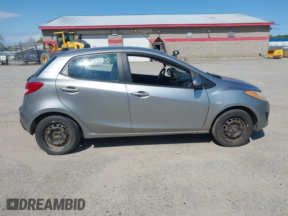 2012 Mazda 2 Sport with VIN JM1DE1KY1C0142339, listed as a IAAI auction lot 42227688 with 259,568 mi miles and . Bid and sale history available at DreamBid. Image 14.