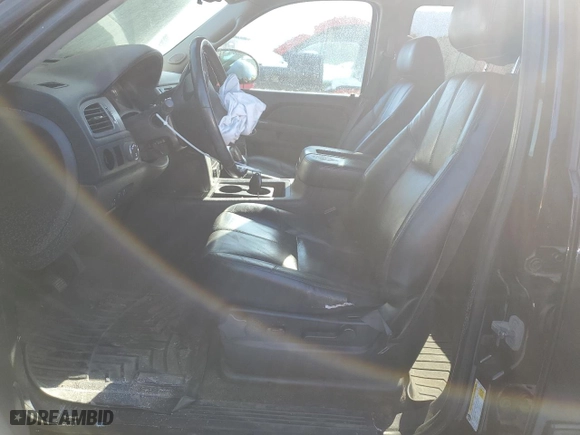2012 Chevrolet Avalanche LT with VIN 3GNTKFE71CG146995, listed as a Copart auction lot 44611575 with 325,287 mi miles and Salvage Title. Bid and sale history available at carsss.com. Image 7.