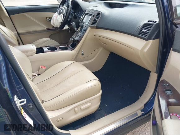 2015 Toyota Venza XLE with VIN 4T3BK3BB4FU112999, listed as a IAAI auction lot 41915921 with 139,106 mi miles. Bid and sale history available at carsss.com. Image 5.