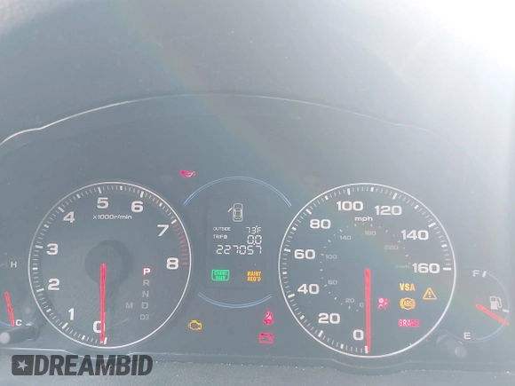 2005 Acura TSX with VIN JH4CL96825C035200, listed as a IAAI auction lot 42137324 with 227,057 mi miles and . Bid and sale history available at DreamBid. Image 7.