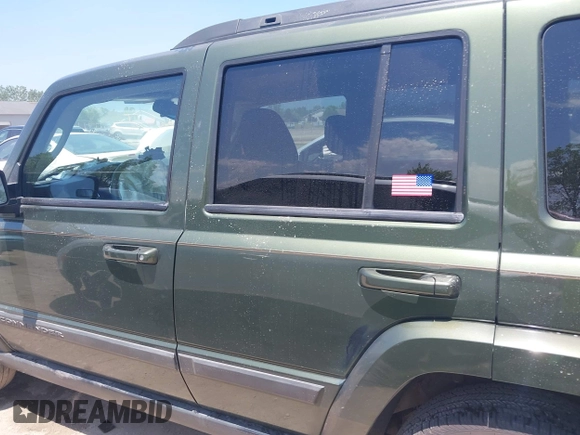 2008 Jeep Commander Sport z VIN 1J8HG48K88C232277, wystawiony jako IAAI lot #42582253 z przebiegiem 159 912 mil mil oraz . Historia ofert i sprzedaży dostępna na DreamBid. Obrazek 15.