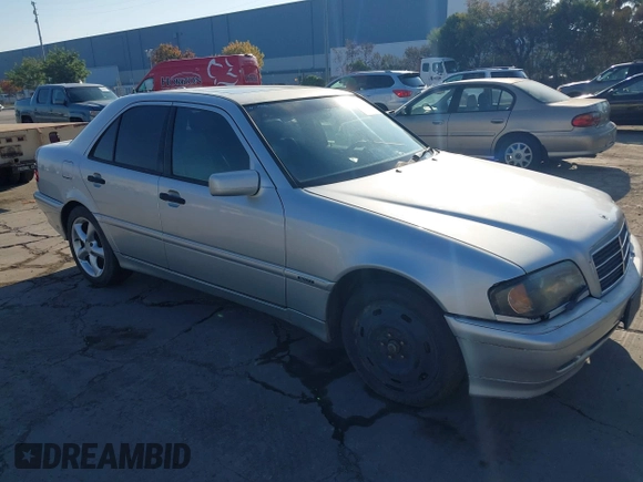 2000 Mercedes-Benz C 230 Kompressor with VIN WDBHA24G6YA867443, listed as a IAAI auction lot 41012333 with 249,154 mi miles and . Bid and sale history available at carsss.com. Image 1.