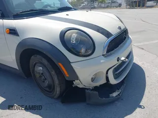 2012 MINI Hardtop with VIN WMWSU3C57CT185623, listed as a IAAI auction lot 42177627 with 159,596 mi miles and . Bid and sale history available at DreamBid. Image 6.