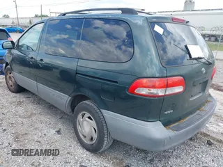 2002 Toyota Sienna CE z VIN 4T3ZF19C72U437680, wystawiony jako IAAI lot #42116161 z przebiegiem 229 779 mil mil oraz . Historia ofert i sprzedaży dostępna na DreamBid. Obrazek 3.