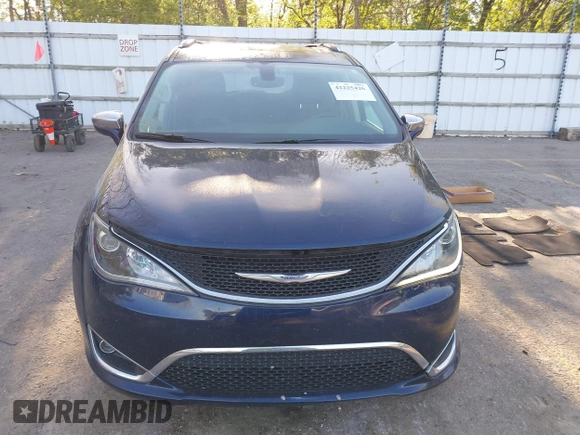 2018 Chrysler Pacifica Limited с VIN 2C4RC1GG9JR185650, выставлен на аукционе IAAI как лот 42225426 с пробегом 130 463 миль миль и . История ставок и продаж доступна на DreamBid. Изображение 12.