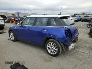2020 MINI Hardtop 4 Door Cooper with VIN WMWXU7C00L2M50809, listed as a Copart auction lot 48586555 with 29,538 mi miles and Salvage title. Bid and sale history available at DreamBid. Image 2.