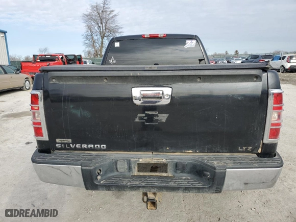 2009 Chevrolet Silverado 1500 LTZ with VIN 1GCEK39069Z208171, listed as a Copart auction lot 84343144 with 269,210 mi miles and Salvage Title. Bid and sale history available at carsss.com. Image 6.
