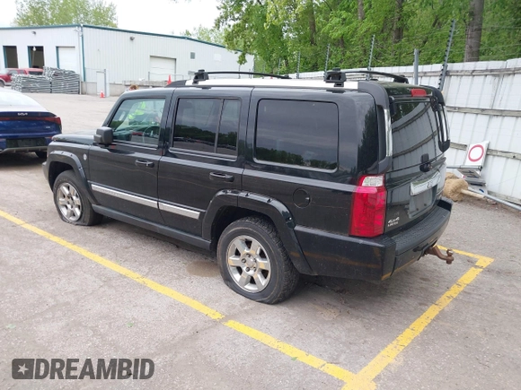 2008 Jeep Commander Limited z VIN 1J8HG58238C110805, wystawiony jako IAAI lot #42306188 z przebiegiem 244 716 mil mil oraz . Historia ofert i sprzedaży dostępna na DreamBid. Obrazek 3.