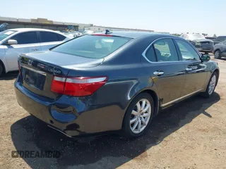 2007 Lexus LS 460 with VIN JTHBL46F275026095, listed as a IAAI auction lot 42168849 with 241,137 mi miles. Bid and sale history available at carsss.com. Image 4.
