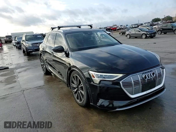 2021 Audi e-tron Premium Plus with VIN WA1LAAGE3MB014433, listed as a Copart auction lot 83881024 with 32,126 mi miles and Clean Title. Bid and sale history available at DreamBid. Image 15.