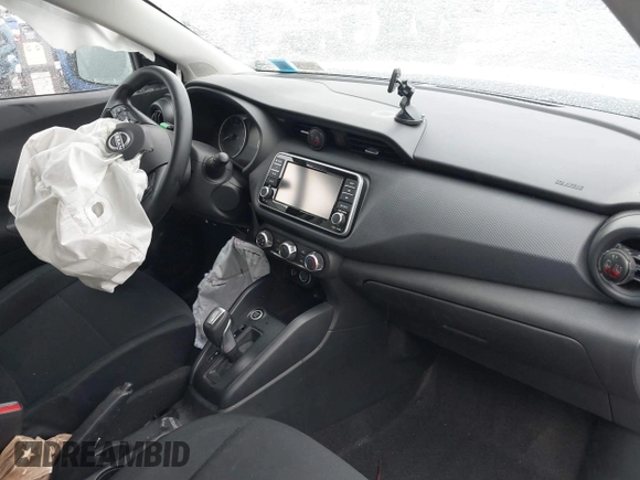 2024 Nissan Kicks S with VIN 3N1CP5BV7RL541662, listed as a IAAI auction lot 42186010 with 14,450 mi miles and . Bid and sale history available at DreamBid. Image 5.