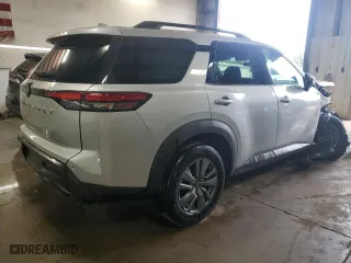 2024 Nissan Pathfinder SV with VIN 5N1DR3BC5RC247800, listed as a Copart auction lot 64248204 with 6,039 mi miles and Non Repairable. Bid and sale history available at carsss.com. Image 3.