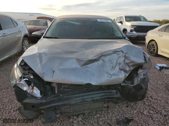 2012 Volkswagen Passat SE with VIN 1VWBH7A38CC092395, listed as a Copart auction lot 87015864 with 176,150 mi miles and Salvage Title. Bid and sale history available at carsss.com. Image 5.