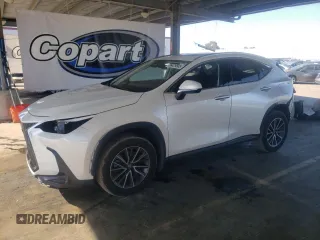 2024 Lexus NX 350h z VIN JTJAKCEZ0R5020415, wystawiony jako Copart lot #56429565 z przebiegiem 12 665 mil mil oraz Szkoda całkowita • Salvage title. Historia ofert i sprzedaży dostępna na DreamBid. Obrazek 1.