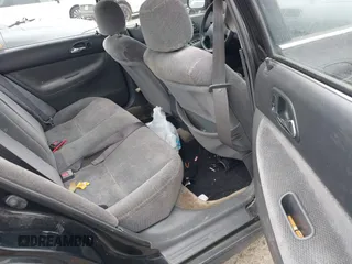 1997 Honda Accord LX z VIN 1HGCD5631VA242492, wystawiony jako IAAI lot #42442502 z przebiegiem 164 482 mil mil oraz . Historia ofert i sprzedaży dostępna na DreamBid. Obrazek 8.