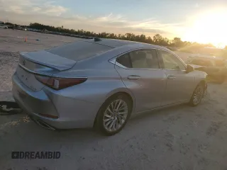 2022 Lexus ES with VIN 58AFZ1B14NU136244, listed as a Copart auction lot 76293464 with 6,279 mi miles and Salvage Title. Bid and sale history available at carsss.com. Image 3.