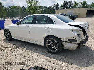 2020 Mercedes-Benz C 300 с VIN 55SWF8EB3LU328051, выставлен на аукционе Copart как лот 54737745 с пробегом 61 335 миль миль и Списание • Salvage title. История ставок и продаж доступна на DreamBid. Изображение 2.