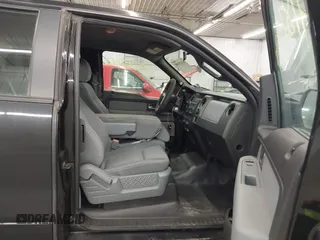 2013 Ford F-150 XL with VIN 1FTFX1EFXDFC65519, listed as a IAAI auction lot 41825180 with 130,817 mi miles. Bid and sale history available at carsss.com. Image 5.