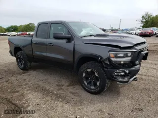 2019 Ram 1500 Rebel with VIN 1C6SRFET7KN841962, listed as a Copart auction lot 46707513 with 55,643 mi miles and Salvage Title. Bid and sale history available at carsss.com. Image 4.